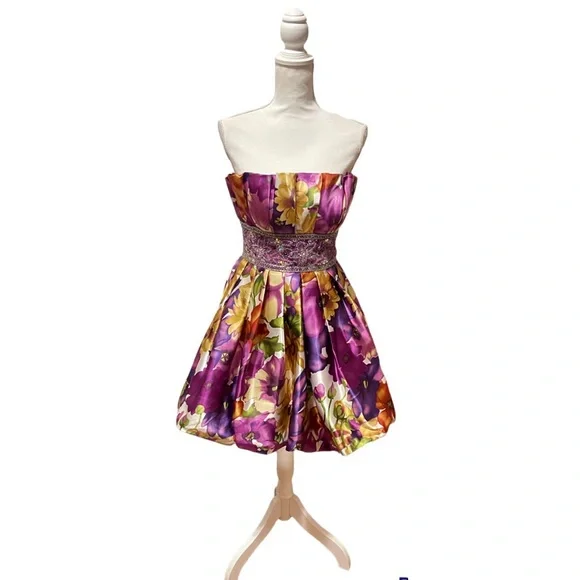 Authentic Tony Bowls Le Gala Short Prom Dress 110584 Multi Color Like New!!